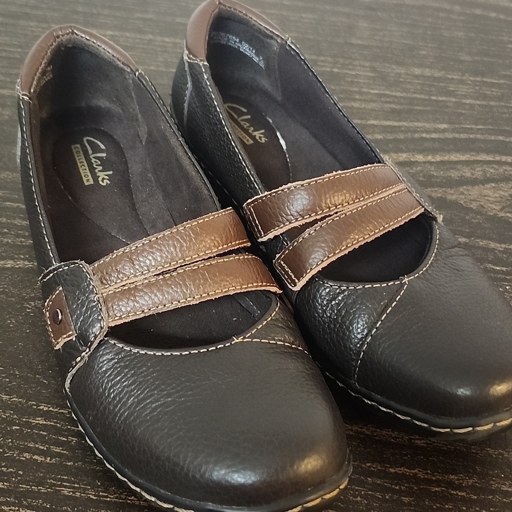 Clarks  Leather Mary Jane Slip On Loafer Comfortable Y2k